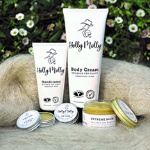 LanEsters GmbH / Andrew Kawalec - Holly Molly Skincare mit Lanolin für besonders strapazierte Haut